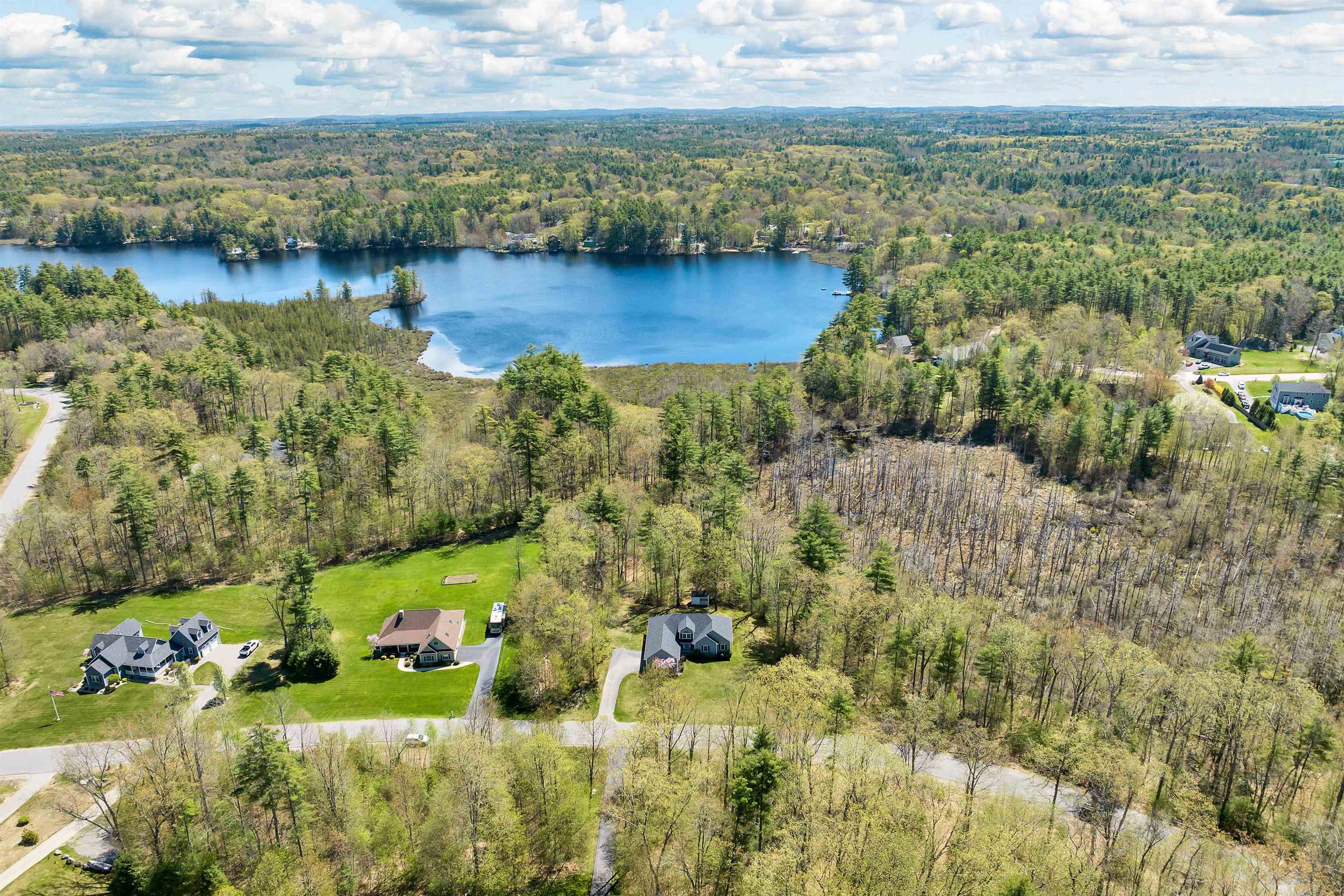 13 Phillips Pond Road Sandown, NH 03873 - Photo 31 of 38