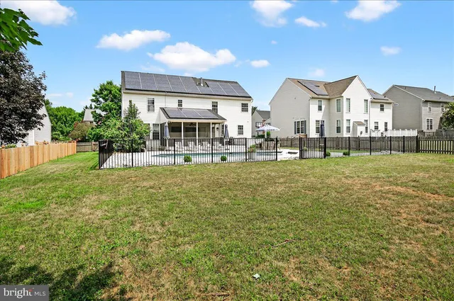 $700,000 | 5798 Morland Drive North, Adamstown, MD 21710