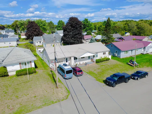 $215,000 | 3 County Street, East Millinocket, ME 04430