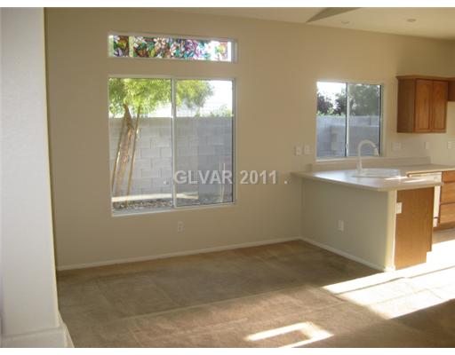 8951 Manhattan Road Henderson, NV 89074 - Photo 4 of 14 Dining Room.