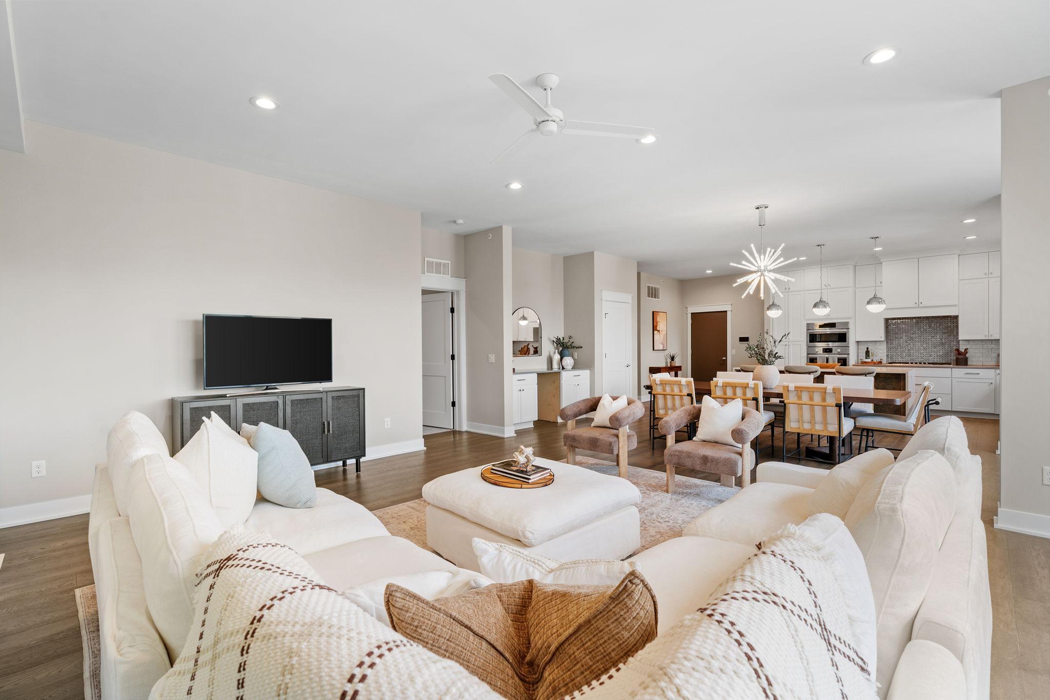 5754 Shady Oak Road, Unit 1 Minnetonka, MN 55343 - Photo 21 of 44 Gallery Image 21