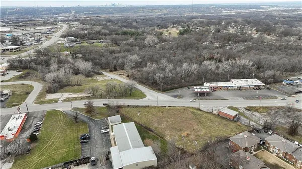 $75,000 | 3407 Blue Ridge Cutoff, Independence, MO 64052