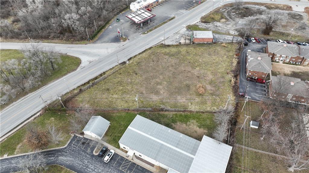 3407 Blue Ridge Cutoff Independence, MO 64052 - Photo 5 of 12