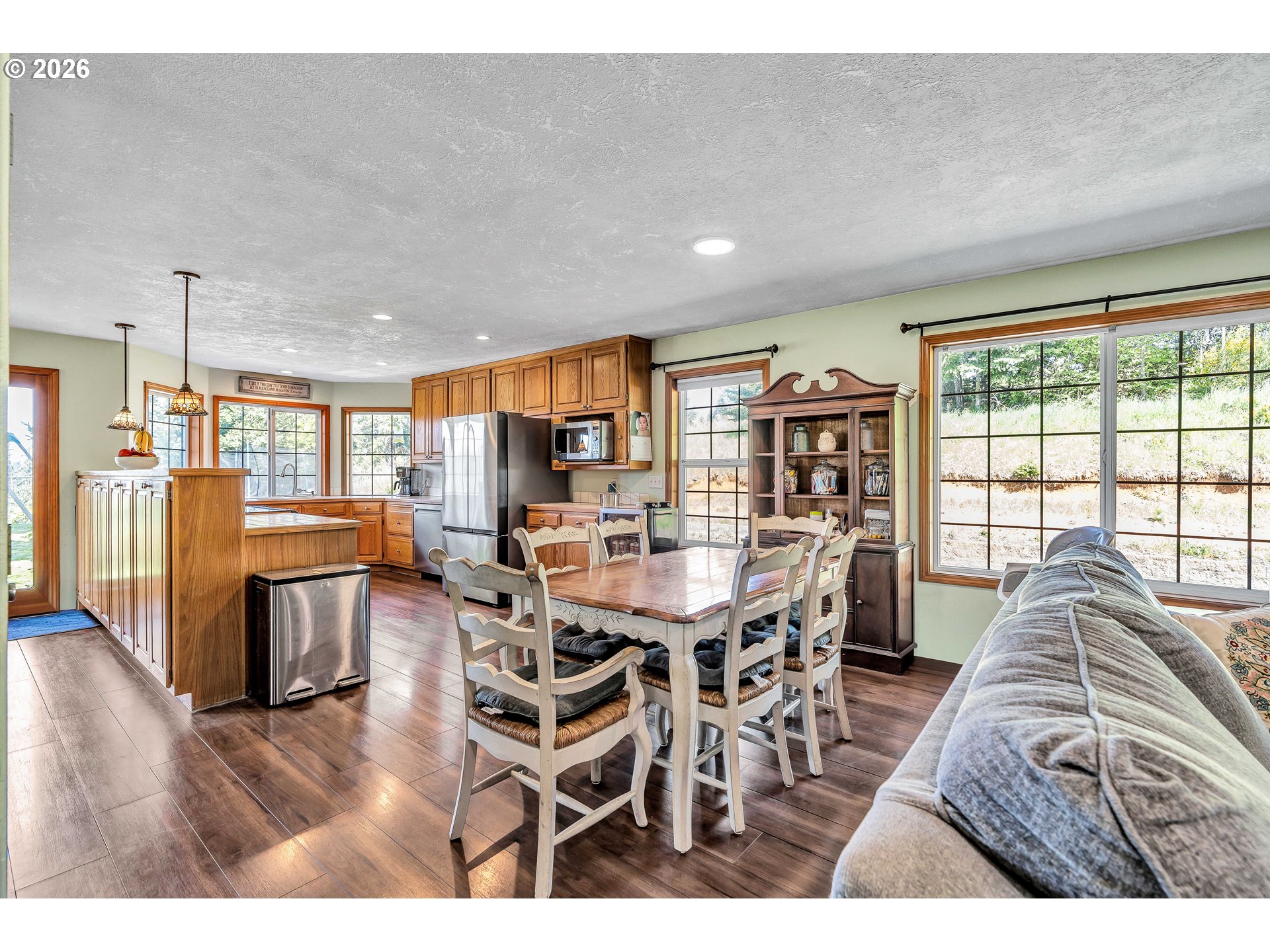 12313 South Groshong Road Molalla, OR 97038 - Photo 7 of 48