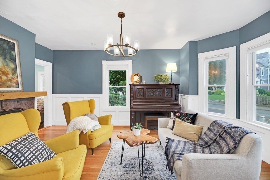 79 Harvard Avenue Boston, MA 02136 - Photo 12 of 33 a living room with furniture