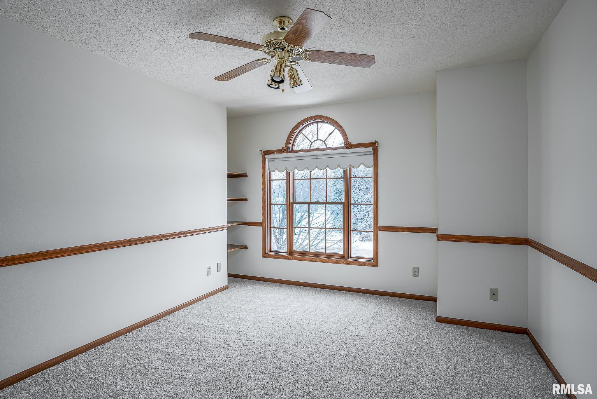 6650 James Road Bettendorf, IA 52722 - Photo 21 of 32 Gallery Image 21