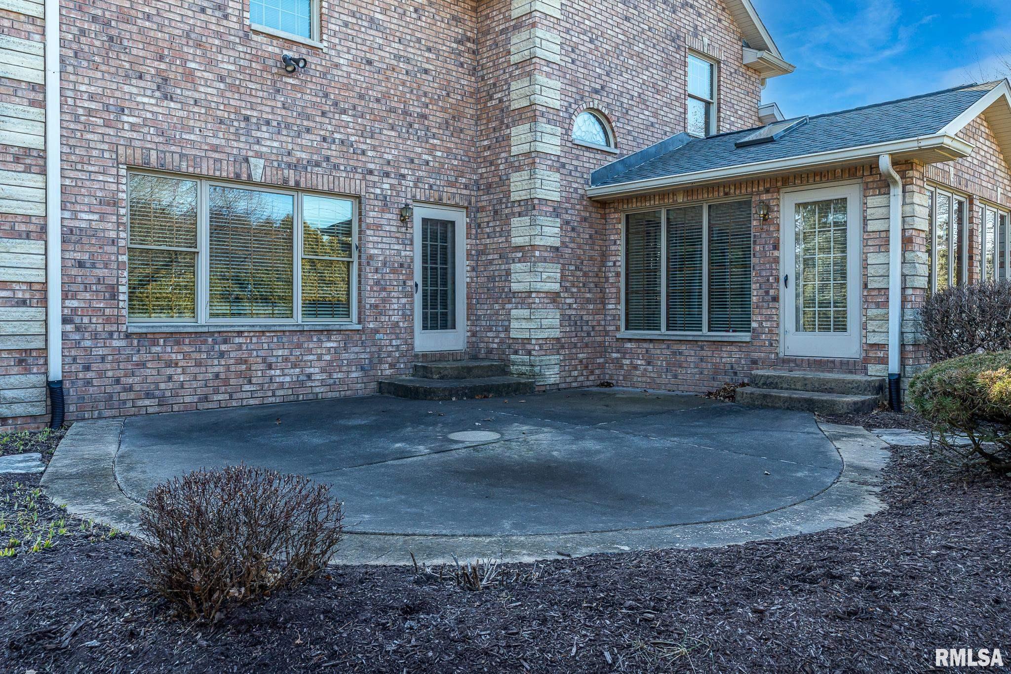 6650 James Road Bettendorf, IA 52722 - Photo 31 of 32 Gallery Image 31