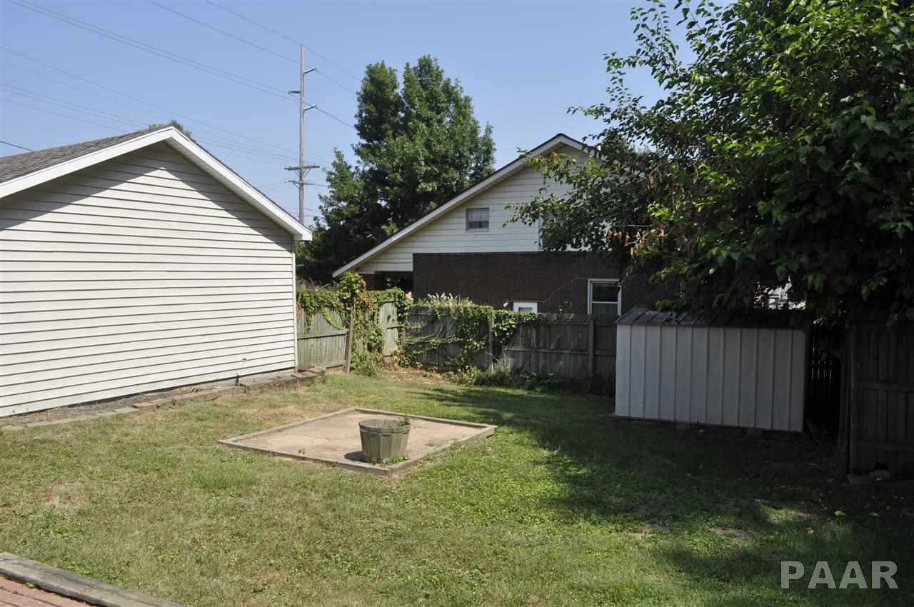 4236 North Prospect Road Peoria, IL 61603 - Photo 24 of 33