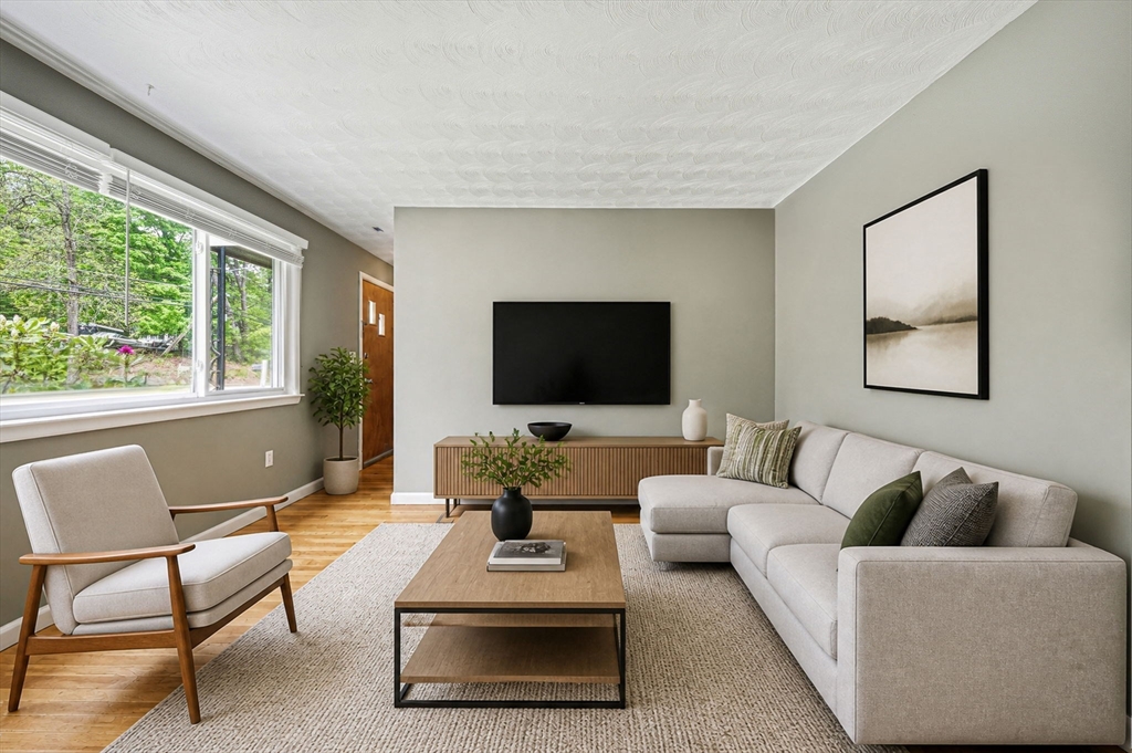 146 Acton Road Chelmsford, MA 01824 - Photo 13 of 42