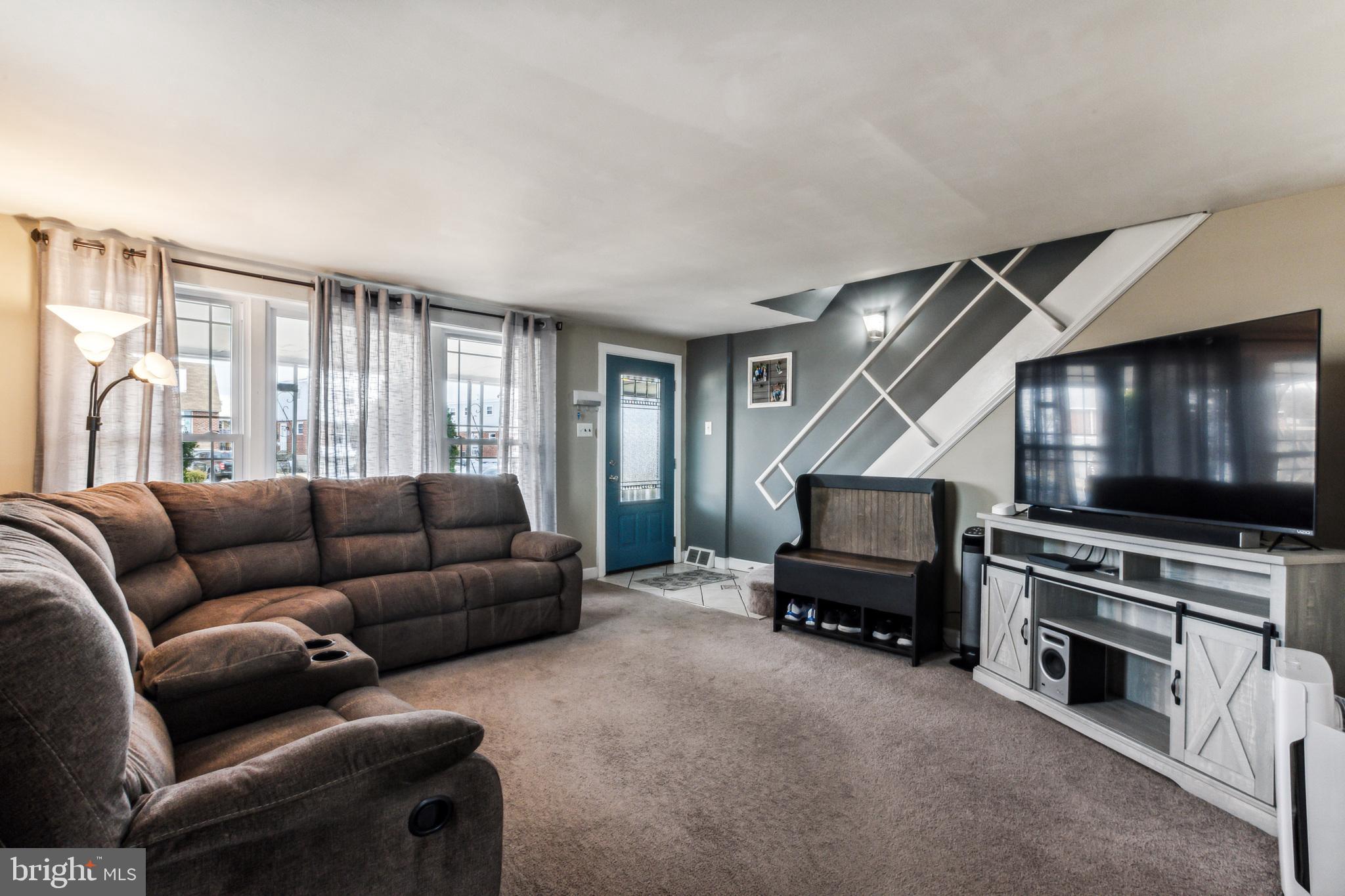 3452 Kirkwood Road Philadelphia, PA 19114 - Photo 5 of 30 Gallery Image 5