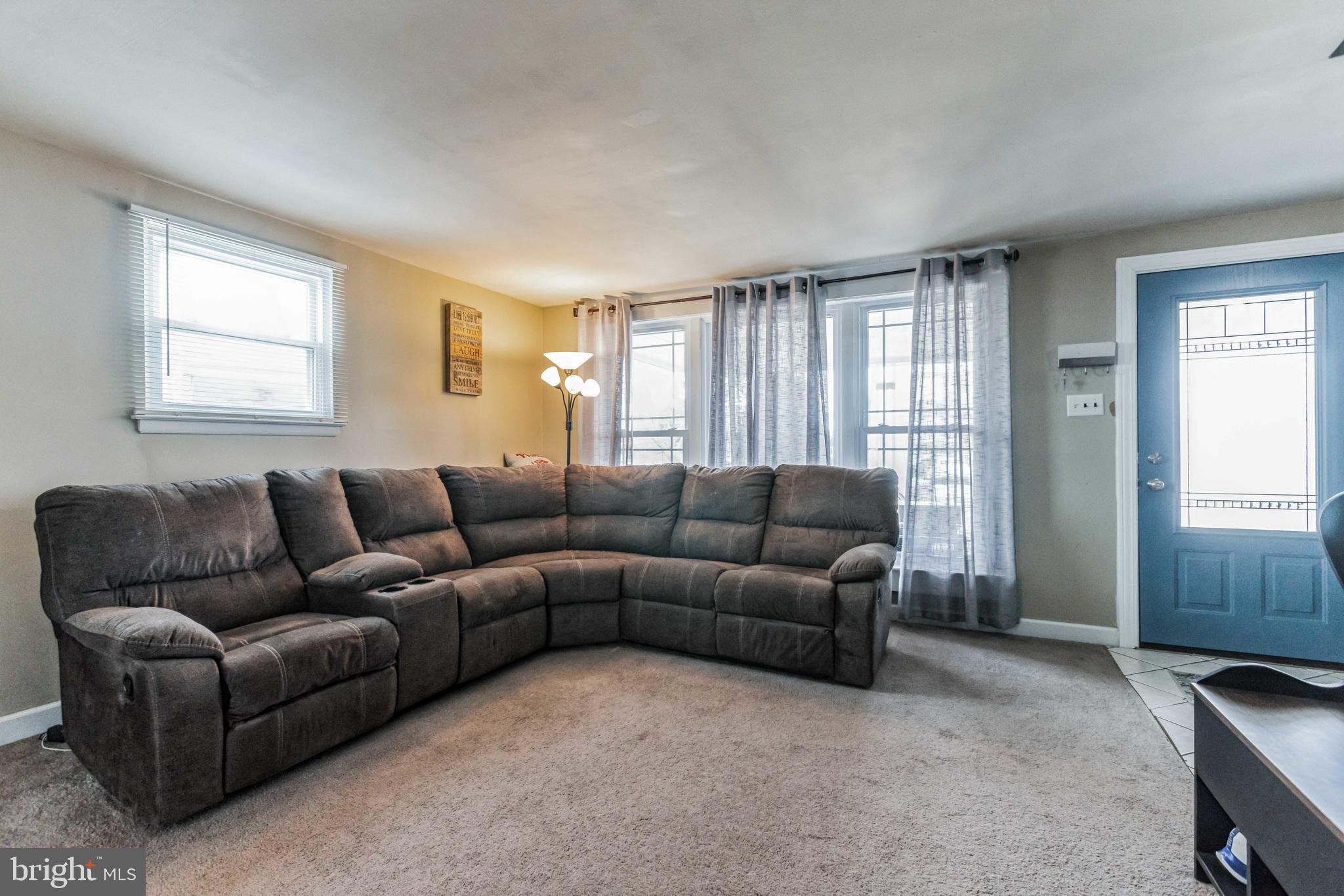 3452 Kirkwood Road Philadelphia, PA 19114 - Photo 6 of 30 Gallery Image 6