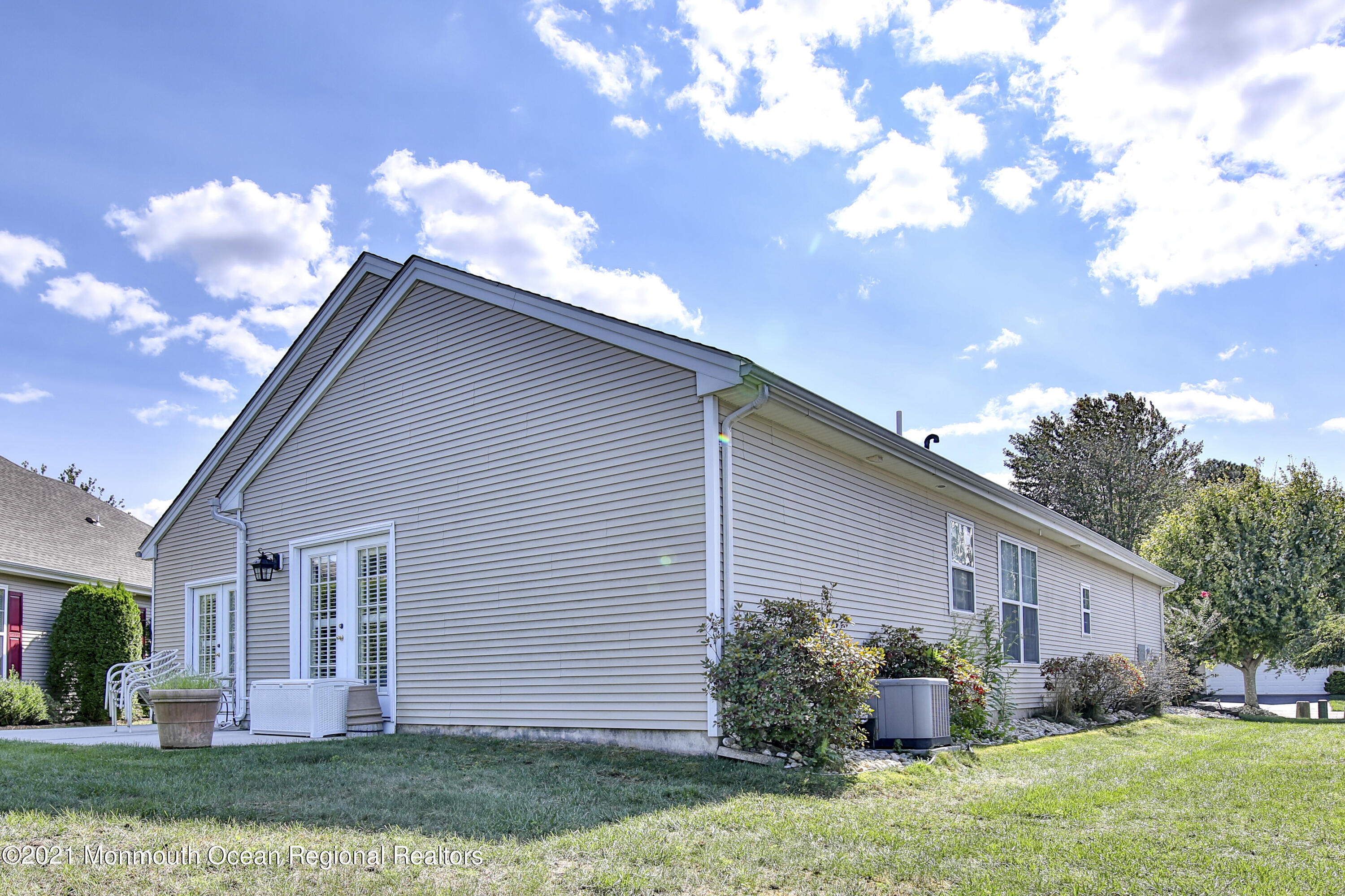 15 Edgewater Path Barnegat, NJ 08005 - Photo 20 of 23 8K6A9918