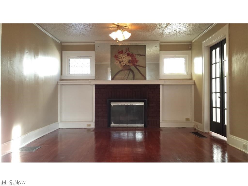 3279 Silsby Road Cleveland, OH 44118 - Photo 4 of 25