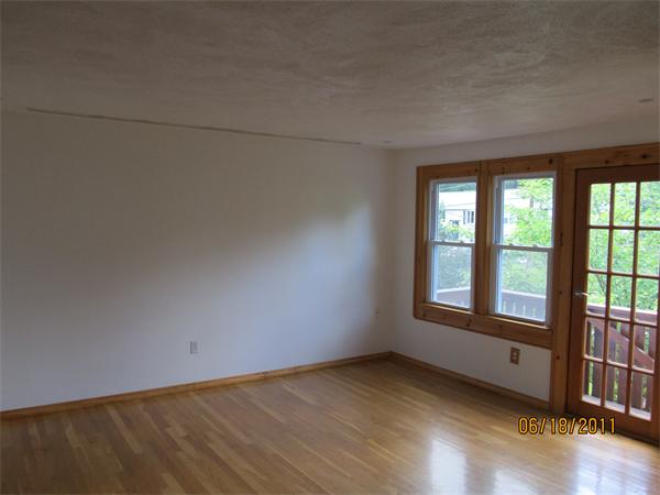 4 Stage Road Billerica, MA 01862 - Photo 8 of 14