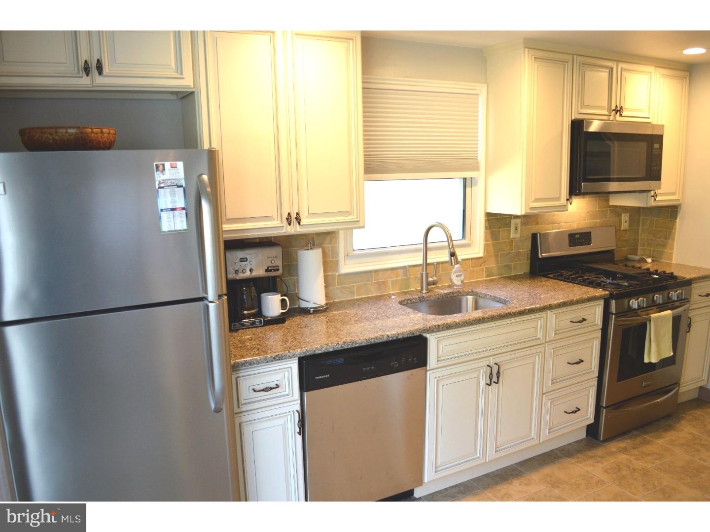 301 West Chelton Road Brookhaven, PA 19015 - Photo 8 of 21 Kitchen