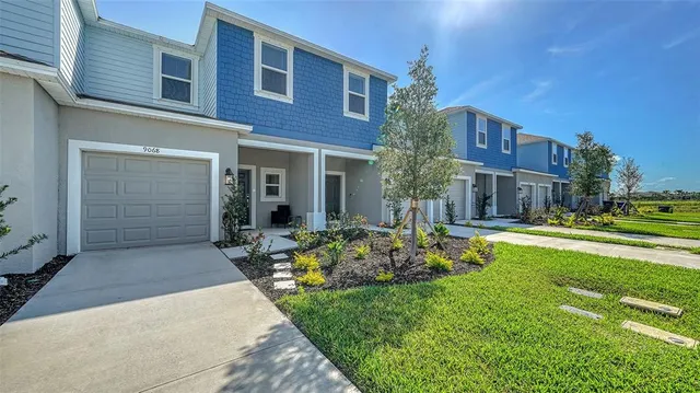 $2,400 | 9068 Driven Snow Street, Sarasota, FL 34241