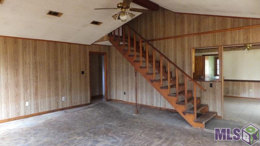 23655 Ira Taylor Road Livingston, LA 70754 - Photo 2 of 10