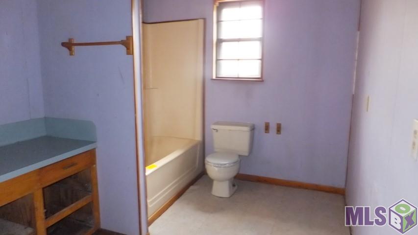23655 Ira Taylor Road Livingston, LA 70754 - Photo 9 of 10