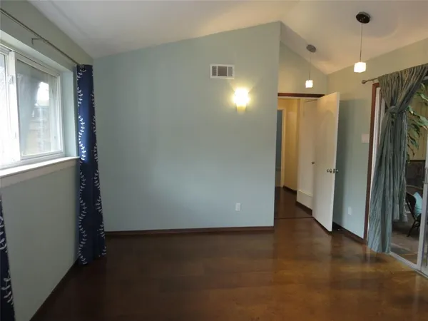 $3,700 | 10505 Swallow Lane, Dallas, TX 75218