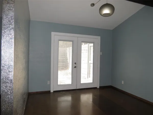 $3,700 | 10505 Swallow Lane, Dallas, TX 75218