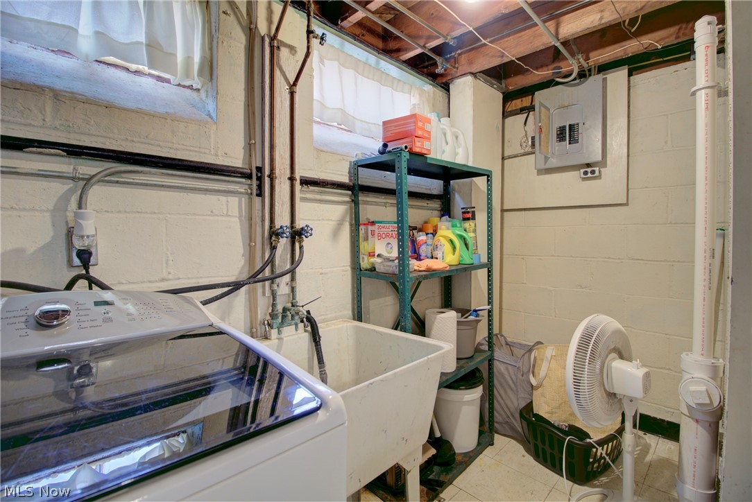 3301 Warren Road Cleveland, OH 44111 - Photo 29 of 34 Gallery Image 29