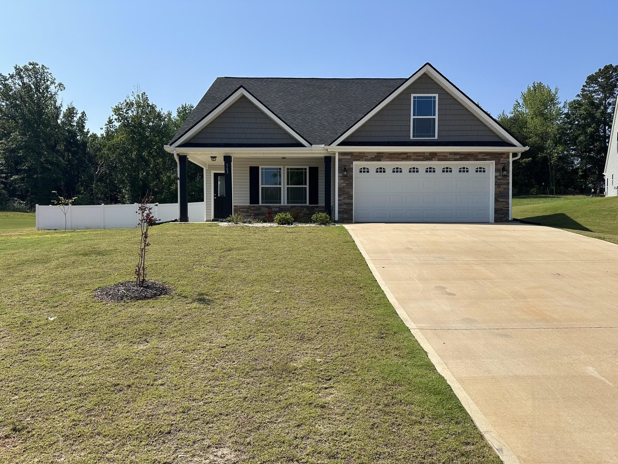 563 Fairlead Lane Chesnee, SC 29323 - Photo 1 of 40