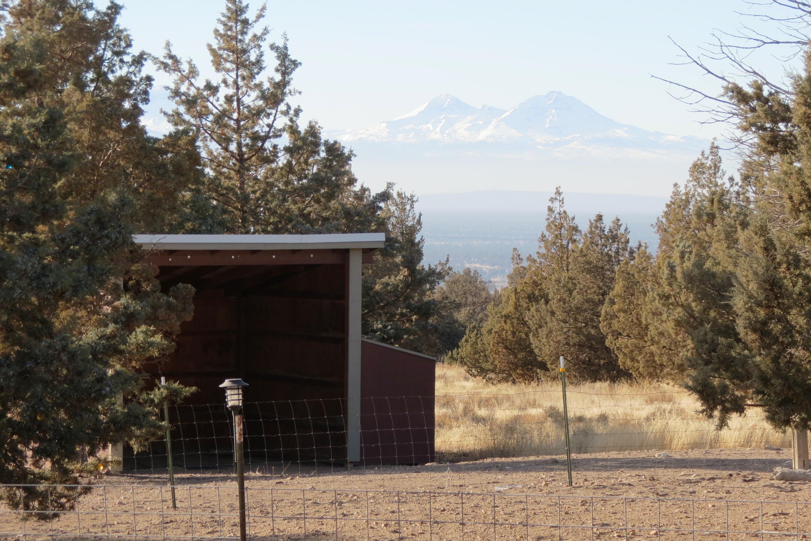 13870 South Sego Lily Road Powell Butte, OR 97753 - Photo 5 of 35 IMG_7768