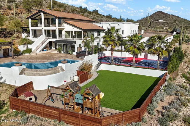 $1,300,000 | 36723 North 33rd Avenue, Phoenix, AZ 85086