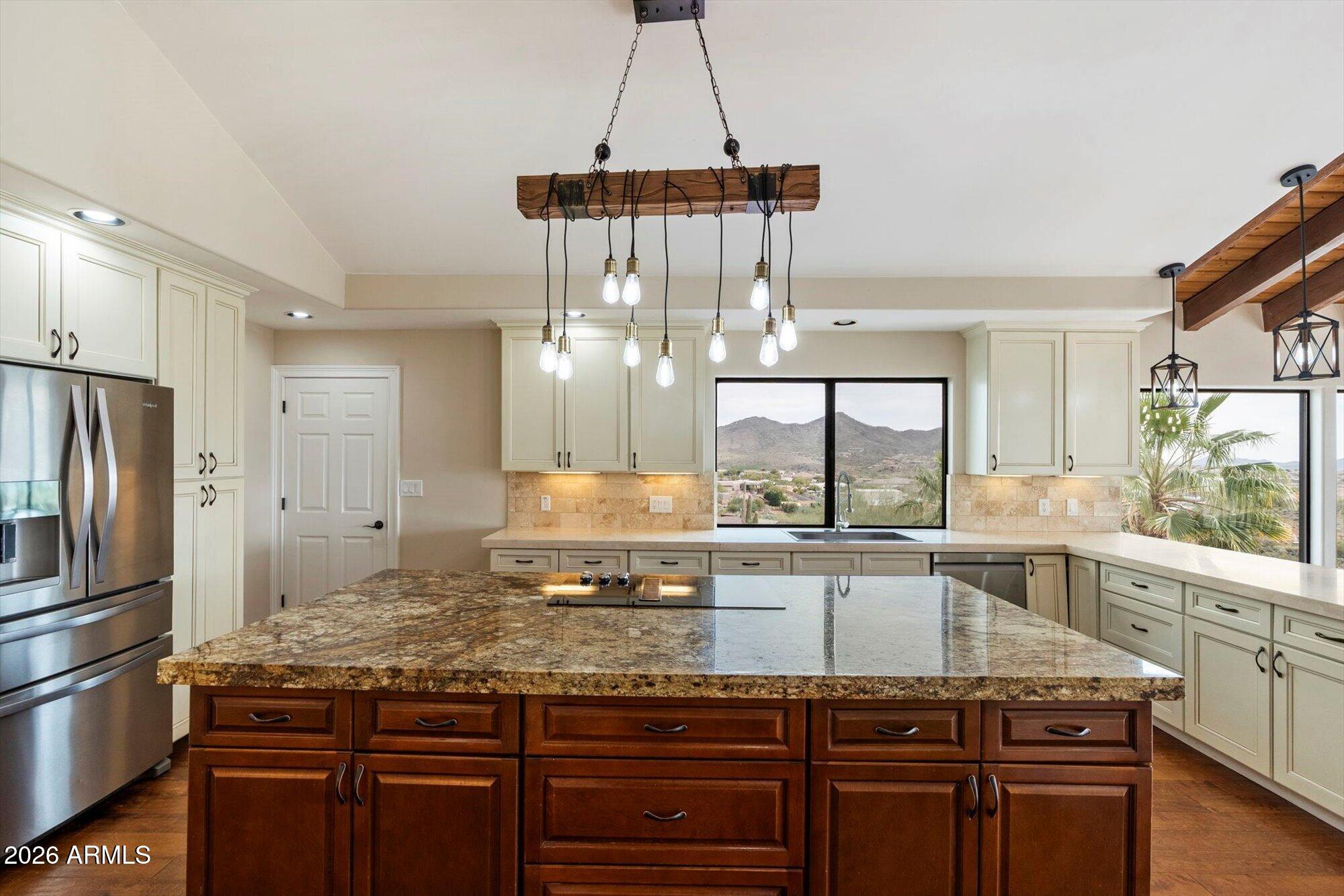 36723 North 33rd Avenue Phoenix, AZ 85086 - Photo 19 of 61 Oversized Island