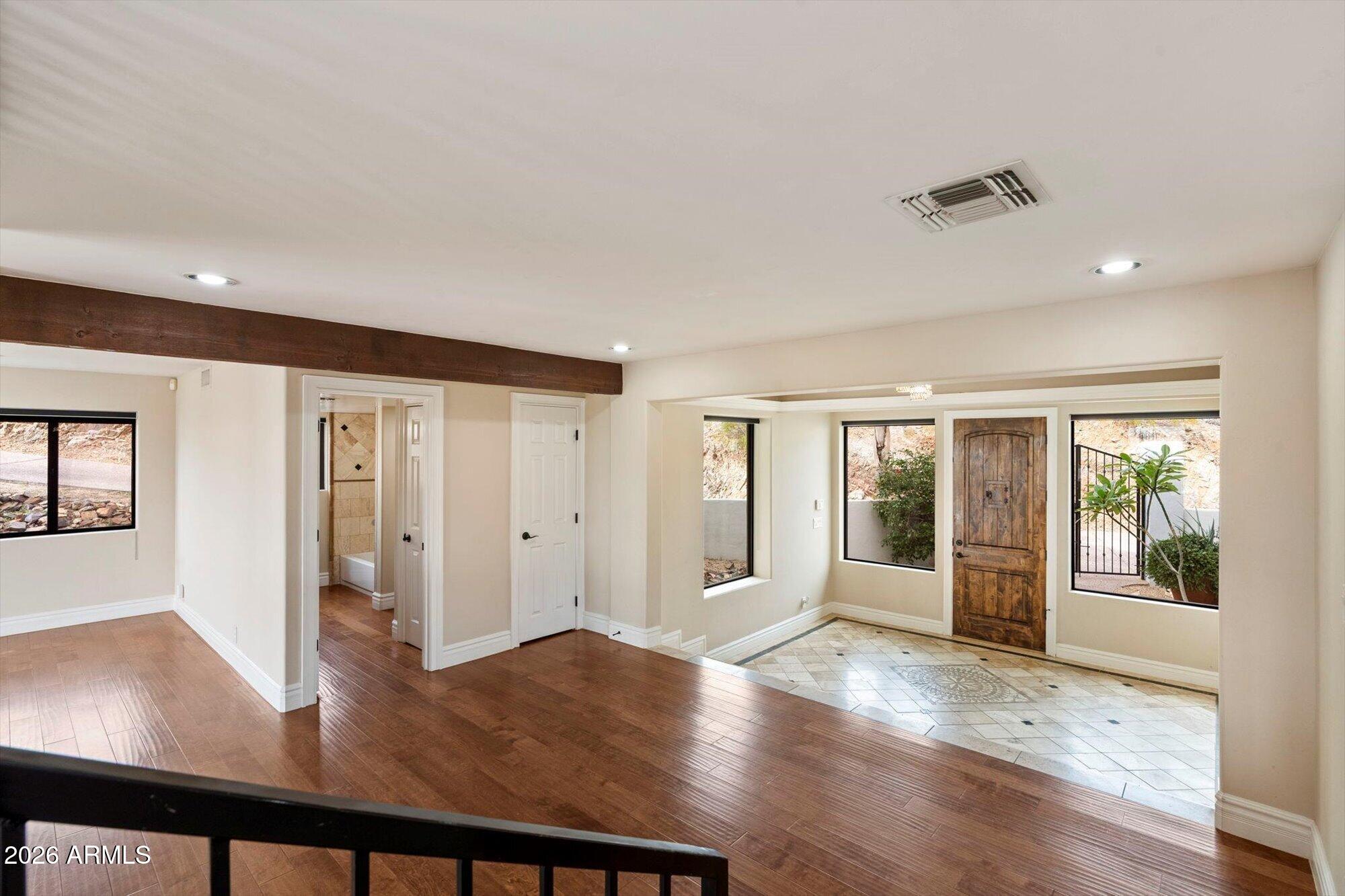 36723 North 33rd Avenue Phoenix, AZ 85086 - Photo 4 of 61 Foyer