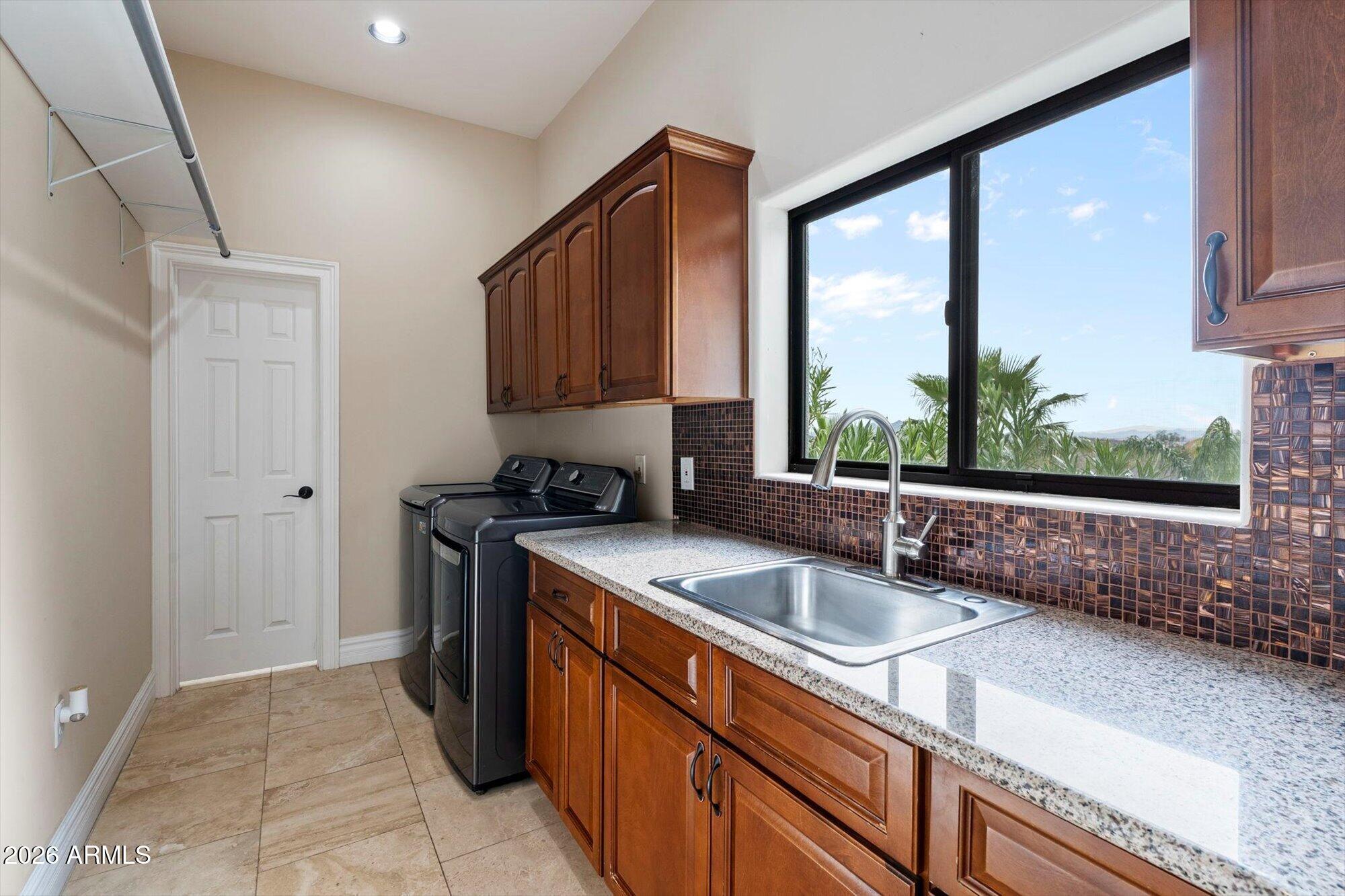 36723 North 33rd Avenue Phoenix, AZ 85086 - Photo 43 of 61 Main Laundry