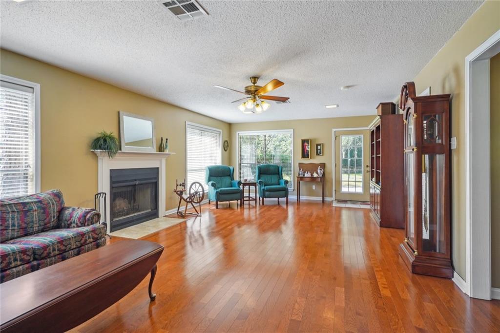 425 Nighthawk Drive Slidell, LA 70461 - Photo 3 of 20 Gallery Image 3