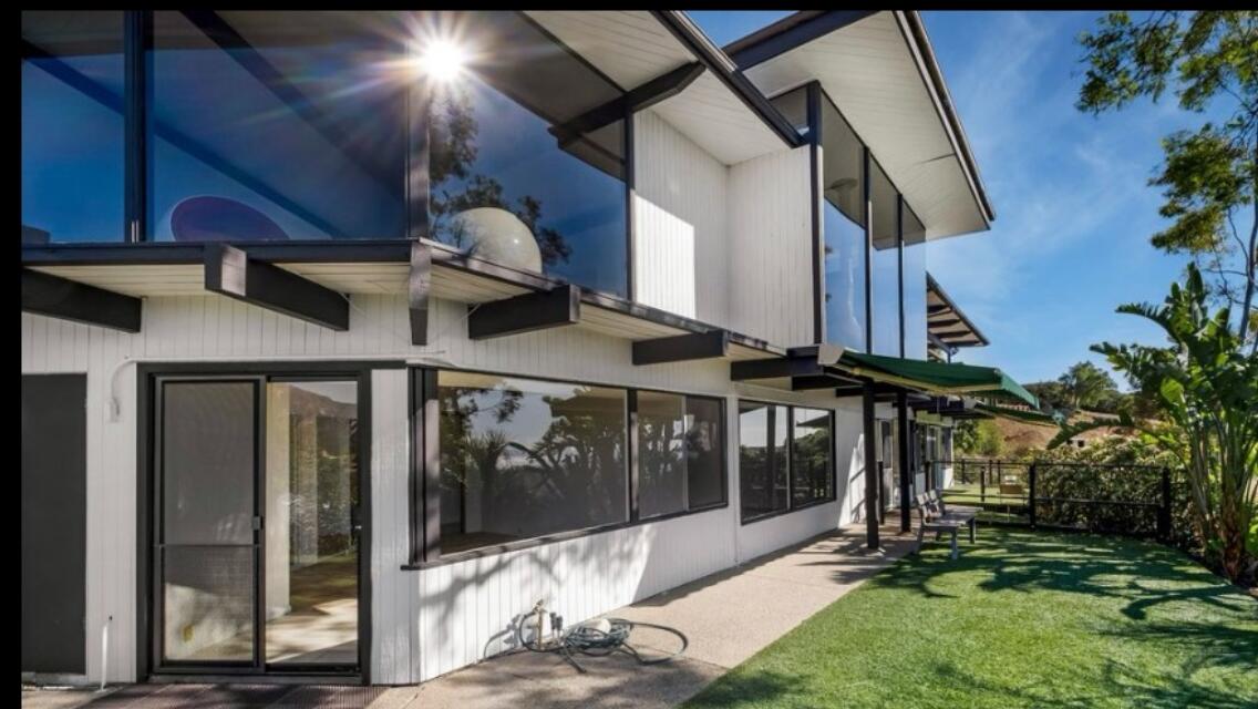 2911 Holly Road Santa Barbara, CA 93105 - Photo 12 of 20 a view of a chairs and table in a patio