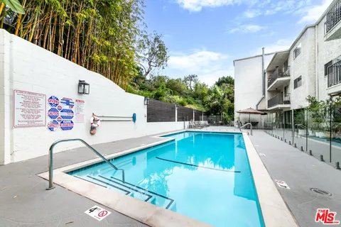 $575,000 | 1230 Horn Avenue, Unit 516, West Hollywood, CA 90069