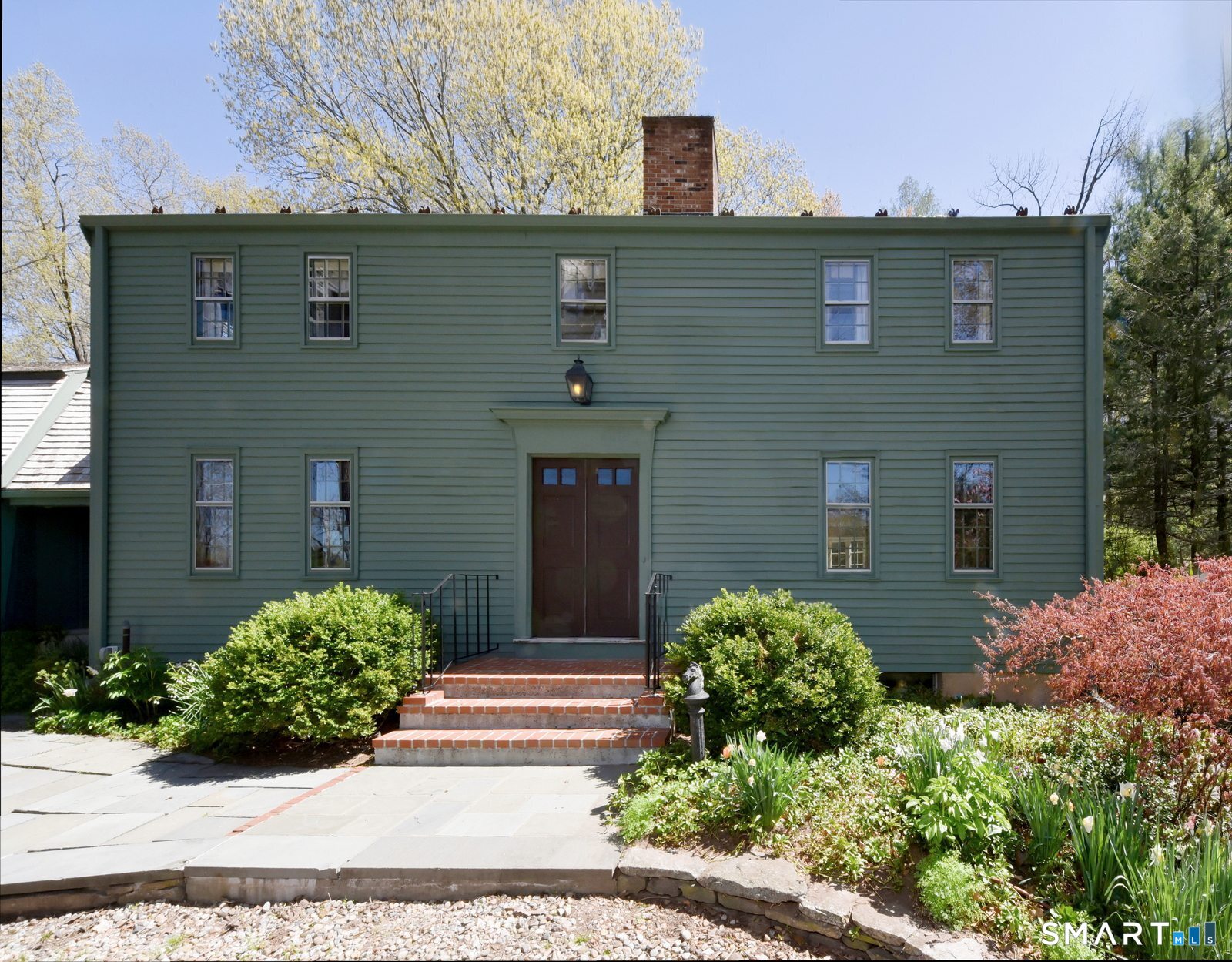 24 Coleman Road Glastonbury, CT 06033 - Photo 2 of 33