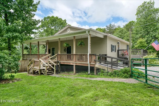 $439,000 | 2882 York Road, Crossville, TN 38555