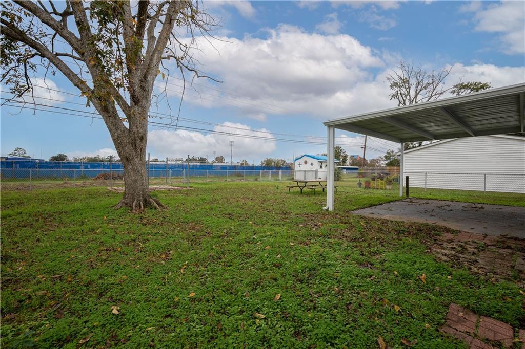 1017 Ridgefield Drive Laplace, LA 70068 - Photo 14 of 15