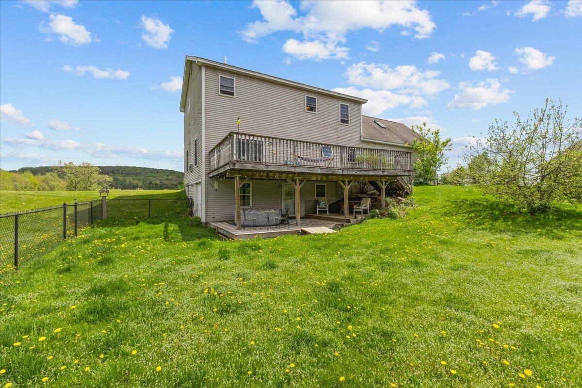 570 Slattery Road Fletcher, VT 05448 - Photo 4 of 44