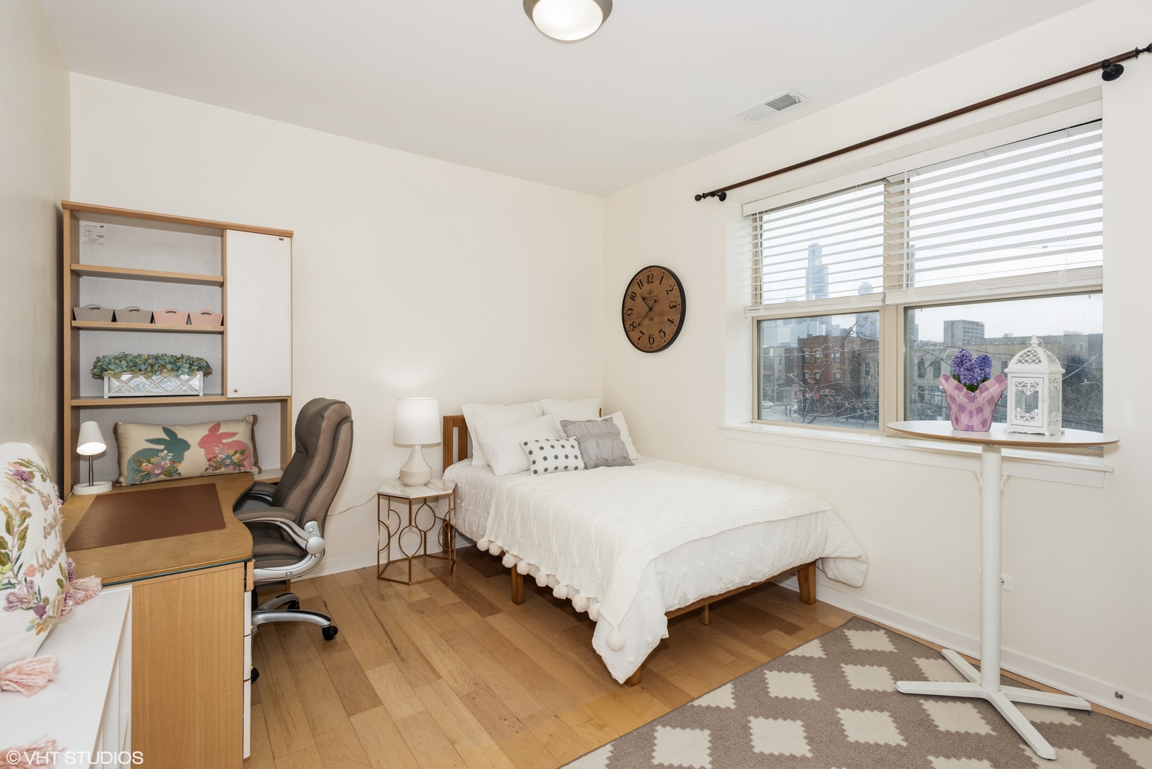 1017 South Lytle Street, Unit 301 Chicago, IL 60607 - Photo 11 of 21