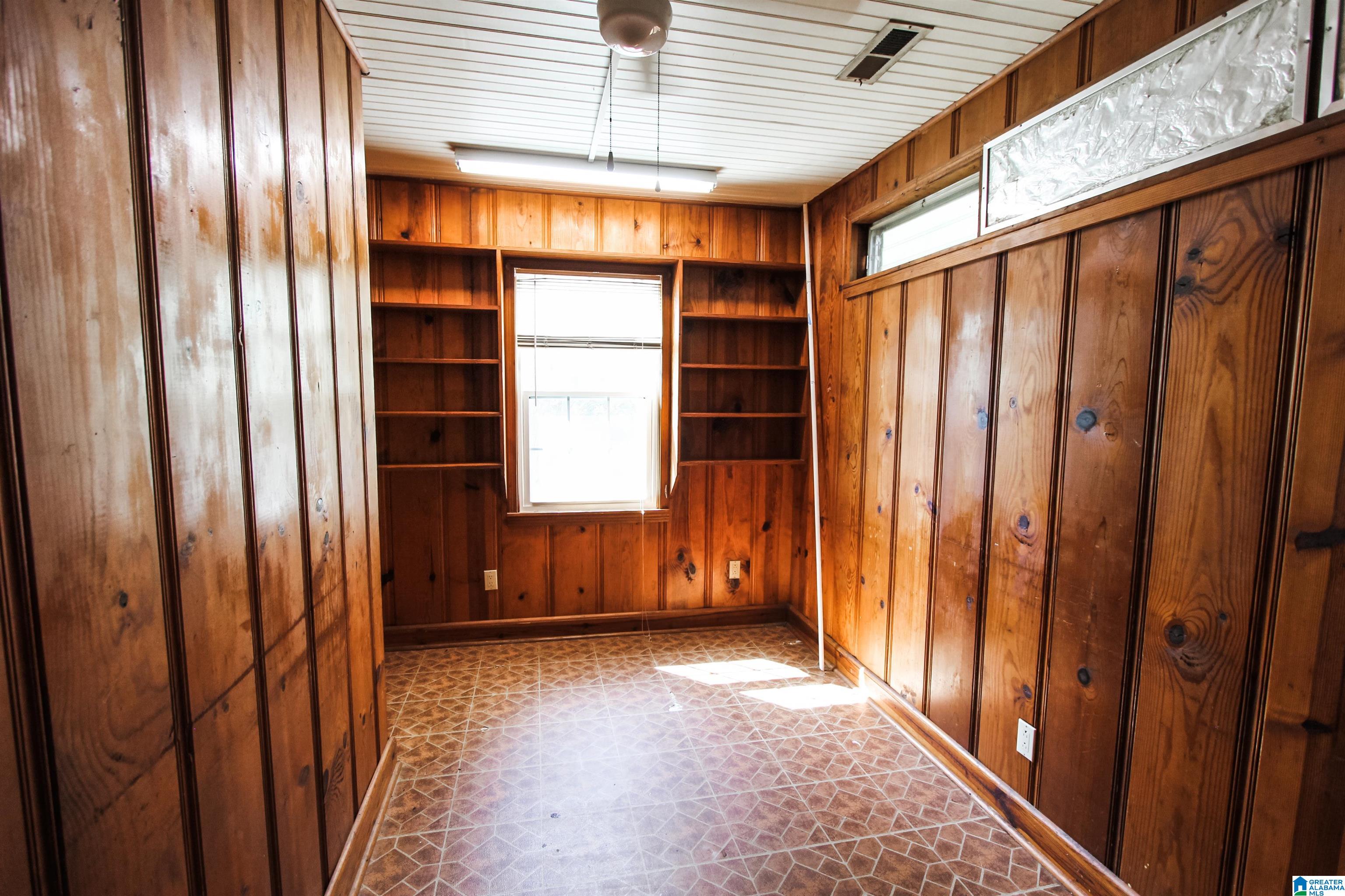 409 East 5th Street Anniston, AL 36207 - Photo 8 of 63