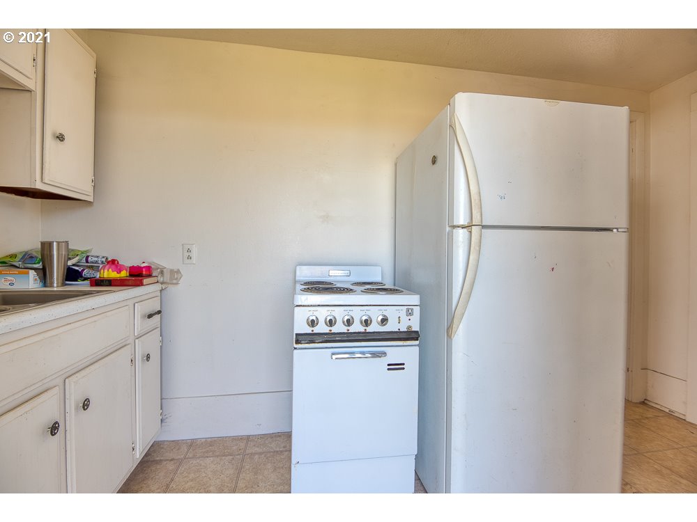 607 Ash Street Myrtle Point, OR 97458 - Photo 15 of 26 Gallery Image 15