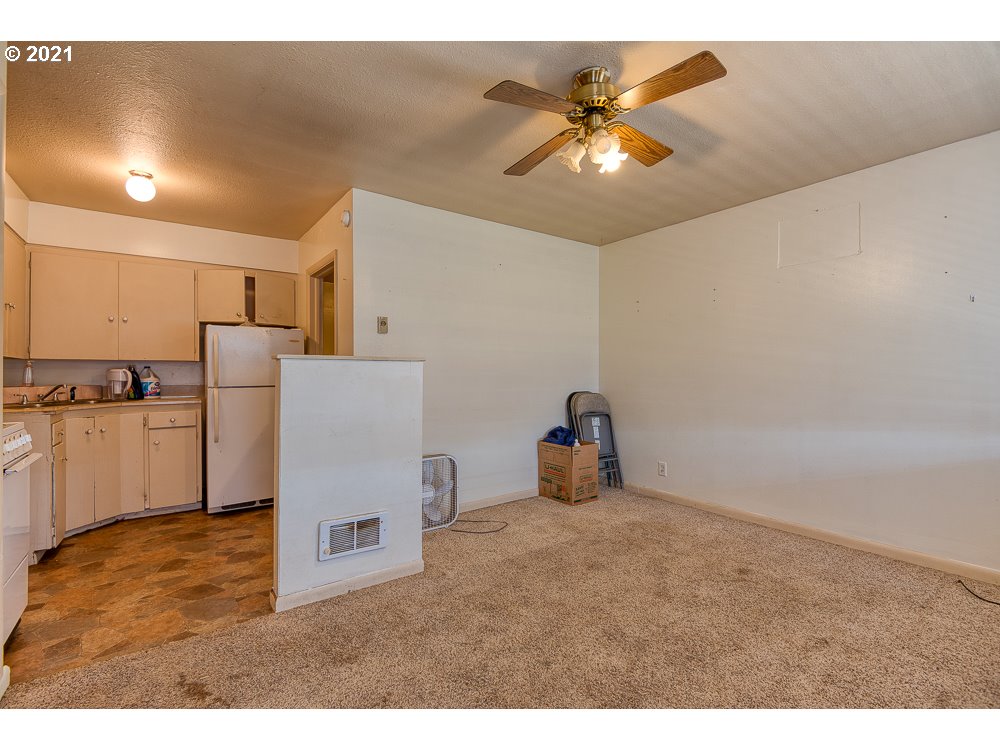 607 Ash Street Myrtle Point, OR 97458 - Photo 17 of 26 Gallery Image 17