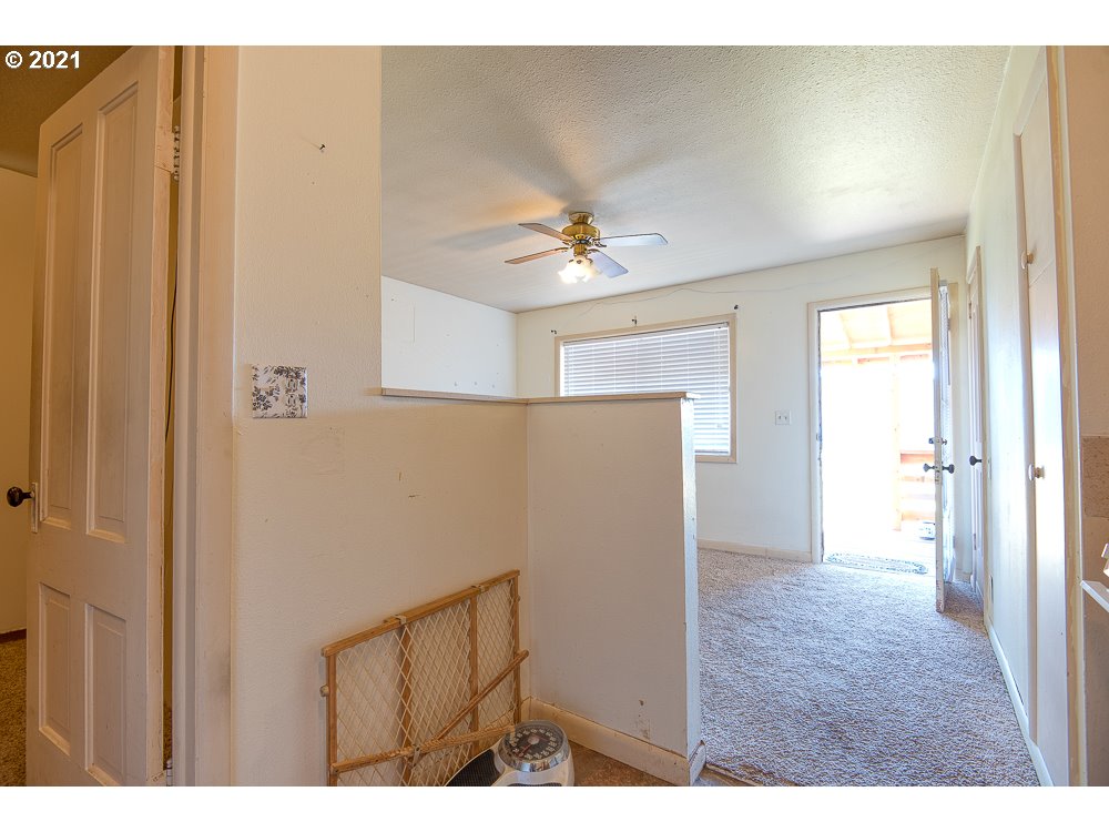 607 Ash Street Myrtle Point, OR 97458 - Photo 21 of 26 Gallery Image 21