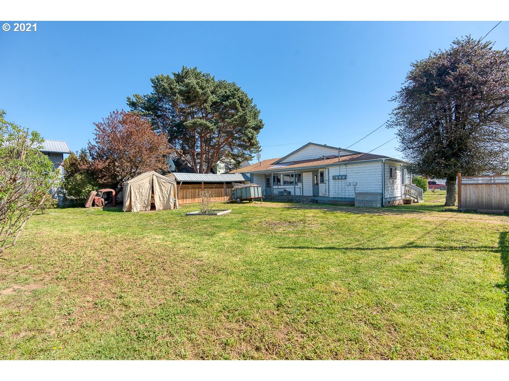 607 Ash Street Myrtle Point, OR 97458 - Photo 25 of 26 Gallery Image 25