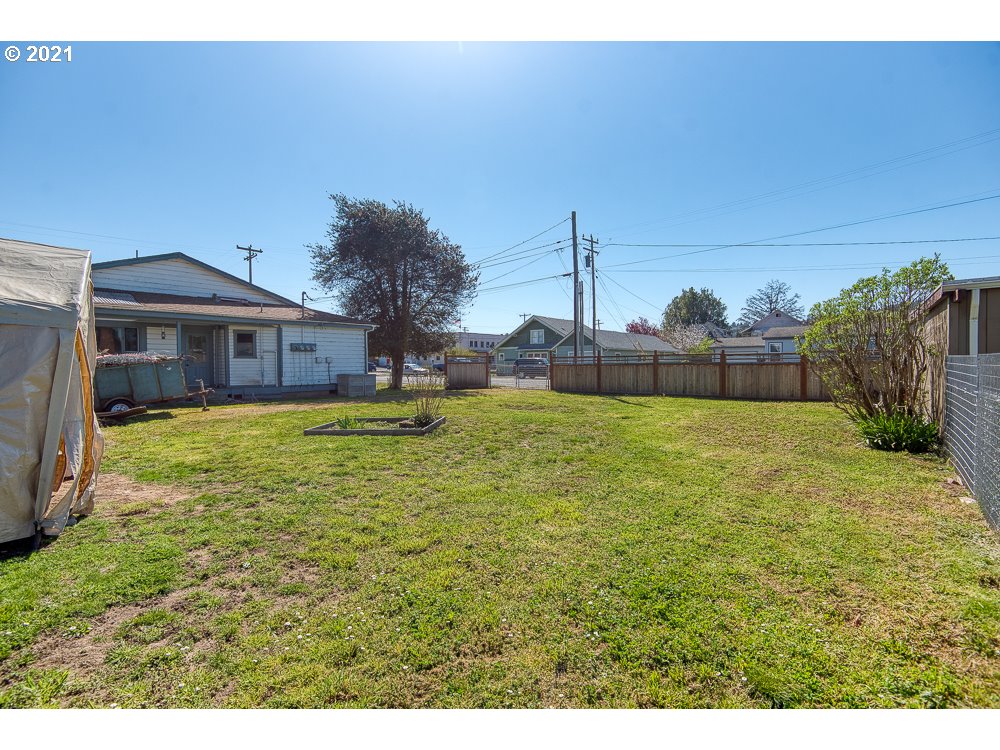 607 Ash Street Myrtle Point, OR 97458 - Photo 26 of 26 Gallery Image 26