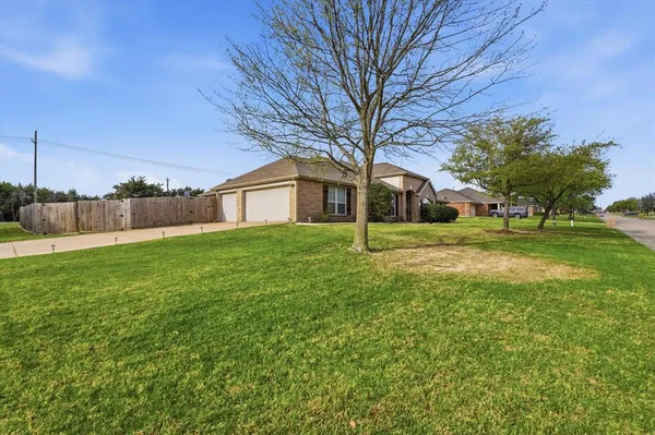 $3,500 | 114 Clydesdale Drive, Fate, TX 75087