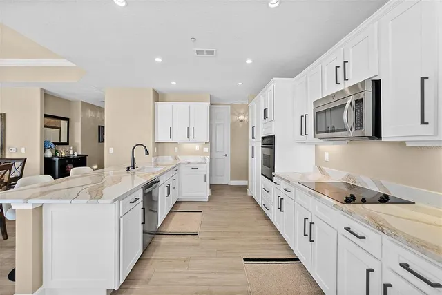 $699,900 | 2855 South Atlantic Avenue, Unit 304, Daytona Beach, FL 32118