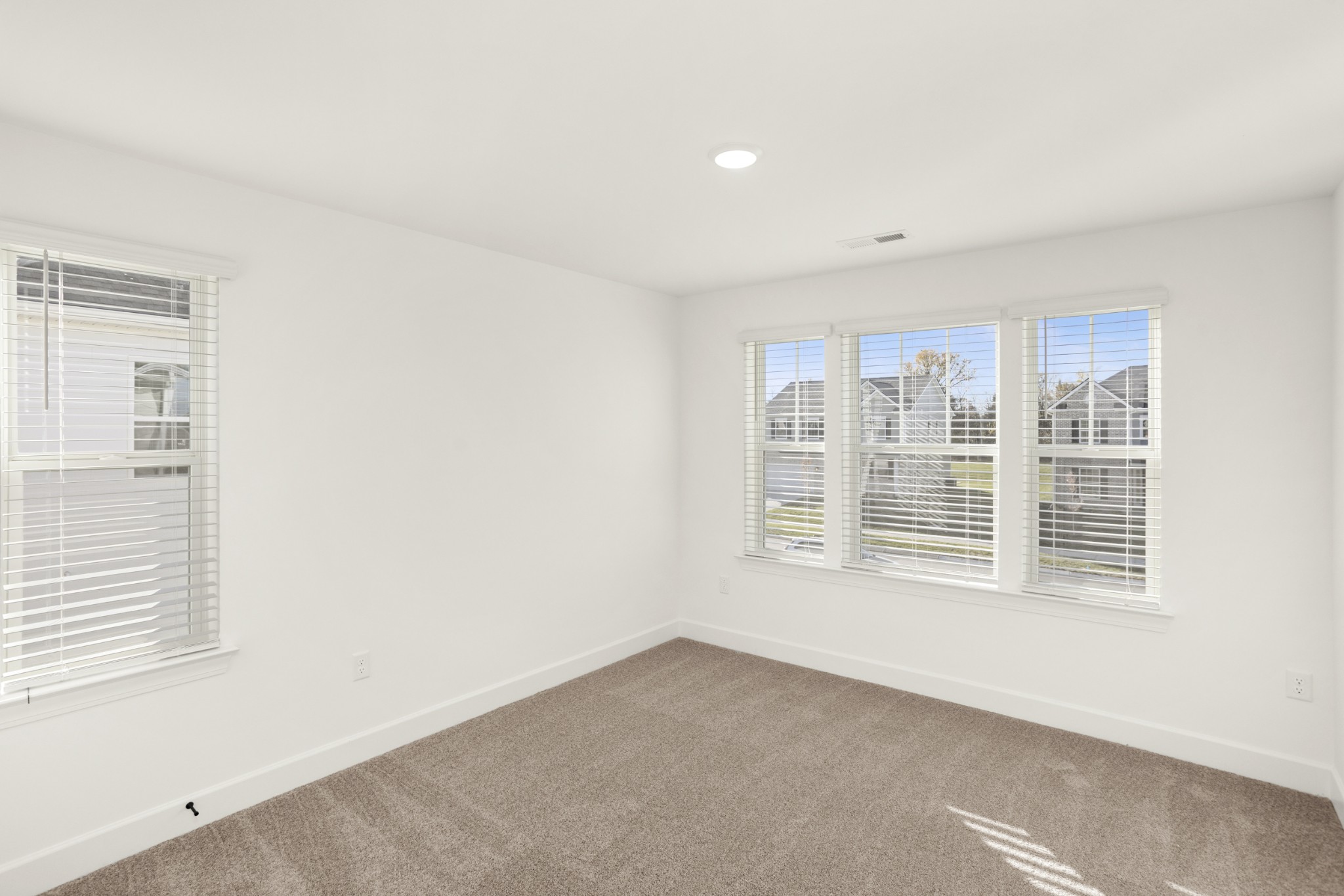 205 Acmon Blue Road Mount Juliet, TN 37122 - Photo 46 of 64 an empty room with a window