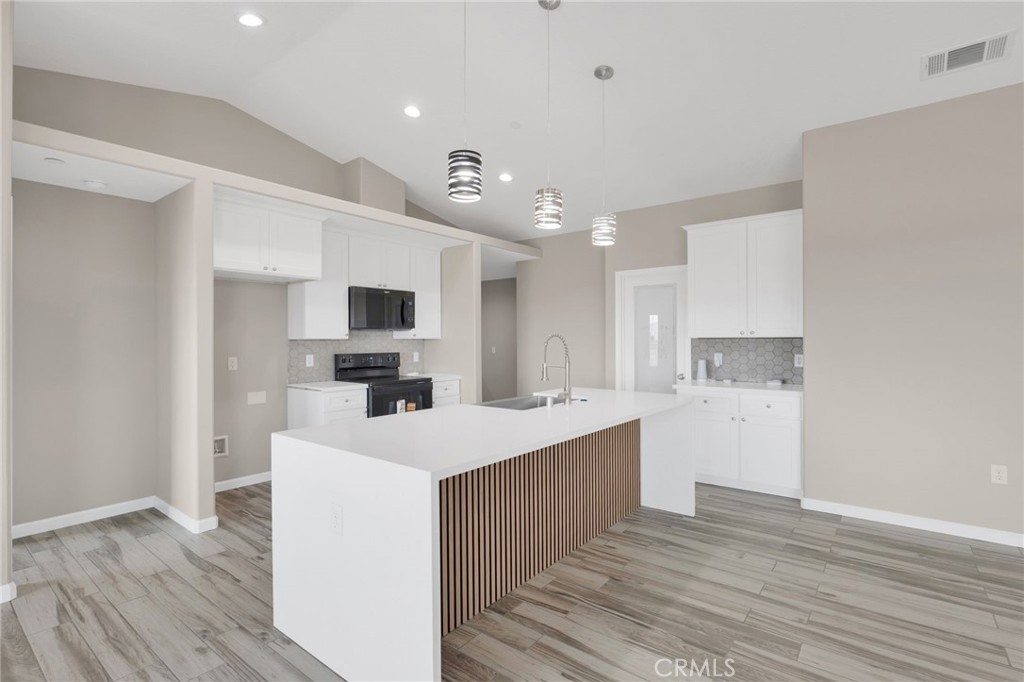 9835 Pyrite Avenue Hesperia, CA 92345 - Photo 20 of 46