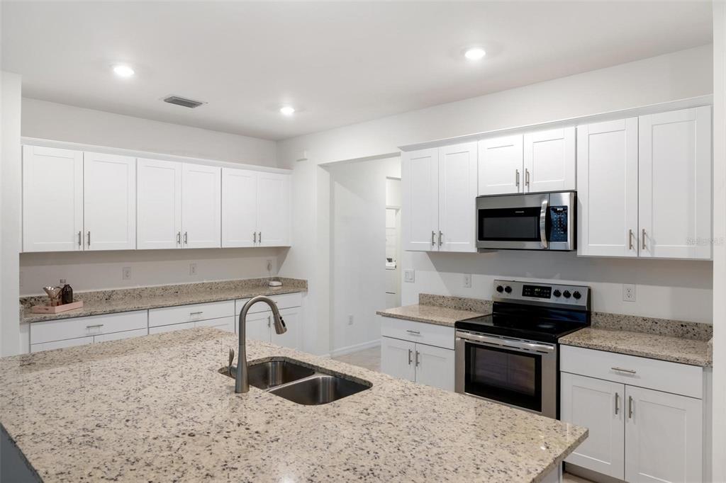 19729 Fishhawk Trail Venice, FL 34293 - Photo 14 of 45